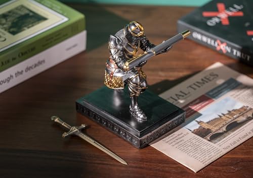 HDMbigmi King's Guard Knight Pen Holder, Pen Stand, Desk Organizer and Accessories, Resin Pencil Holder, Gift, Great for Office or Home Desk Organizer