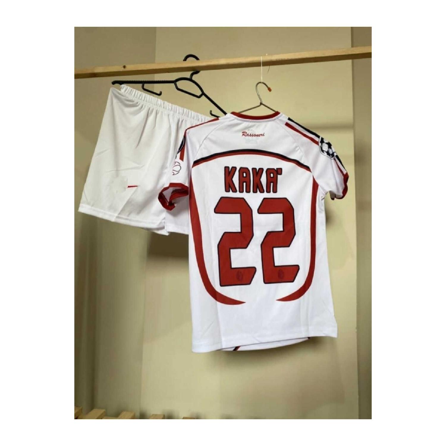 

Детский трикотаж с шортами Milan Kaka