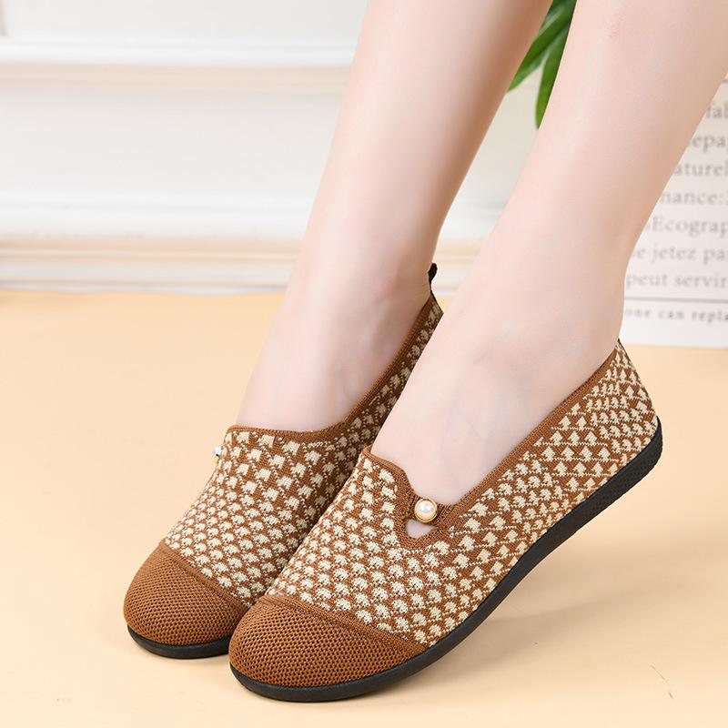 Autumn New Cloth Shoes Medium and Soft-soled Shoes Fly-woven Breathable Lightweight Casual Shoes