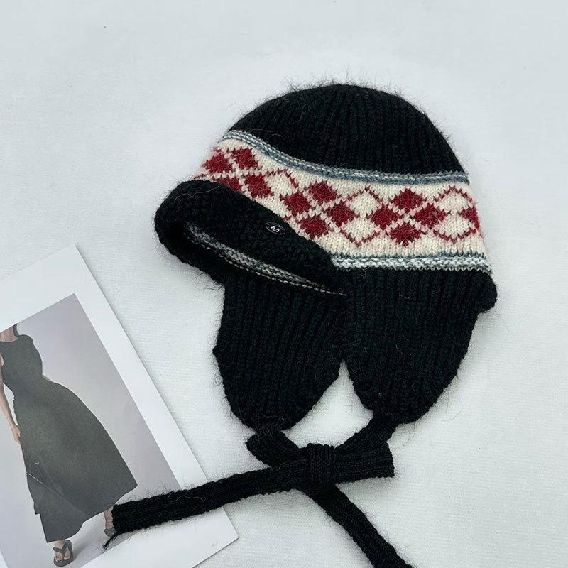 Fair Island Hat Women's Winter Thickened Warm Ear Protection Shows a Small Face Wool Hat Cold-proof Knitted Bag Head Lei Feng Hat Tide