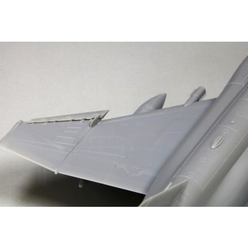Fine Molds 1/72 Scale US Air Force F-4E Fighter (Late Model) Clark Air Base Plastic Model FF06 (Airplane)