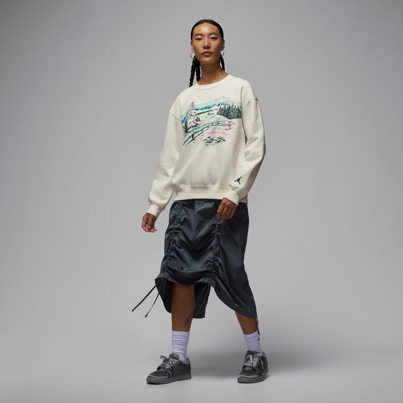 Jordan Women's Brushed Fleece Graphic Crewneck Sweatshirt