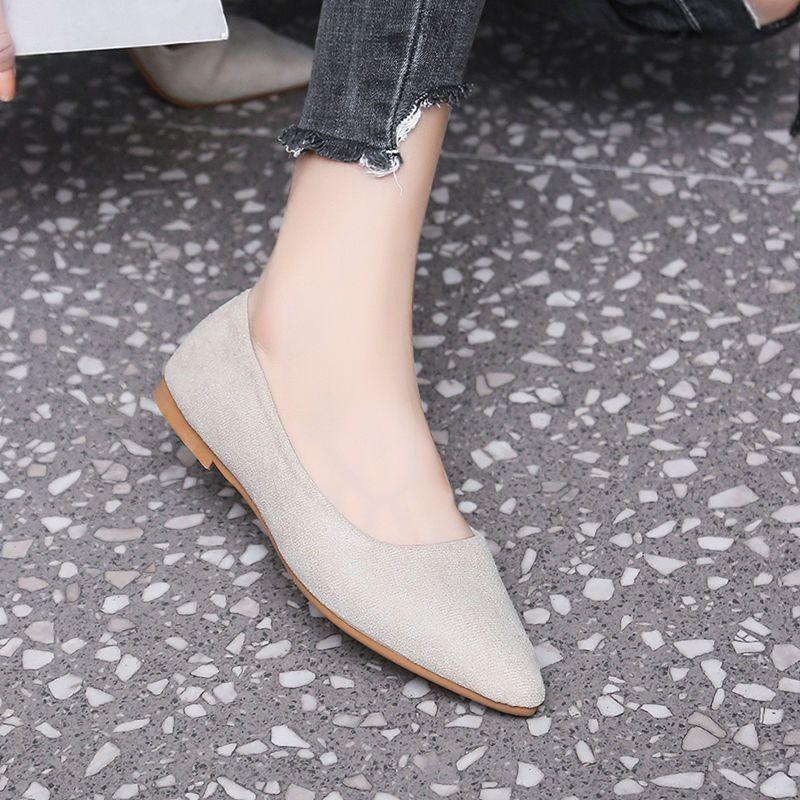 Einzelne Schuhe im Herbst 2025, neu modisch und vielseitig, bequem, flachmündig, zum Hineinschlüpfen, Nischen-Fee mit Rock Damenschuhe