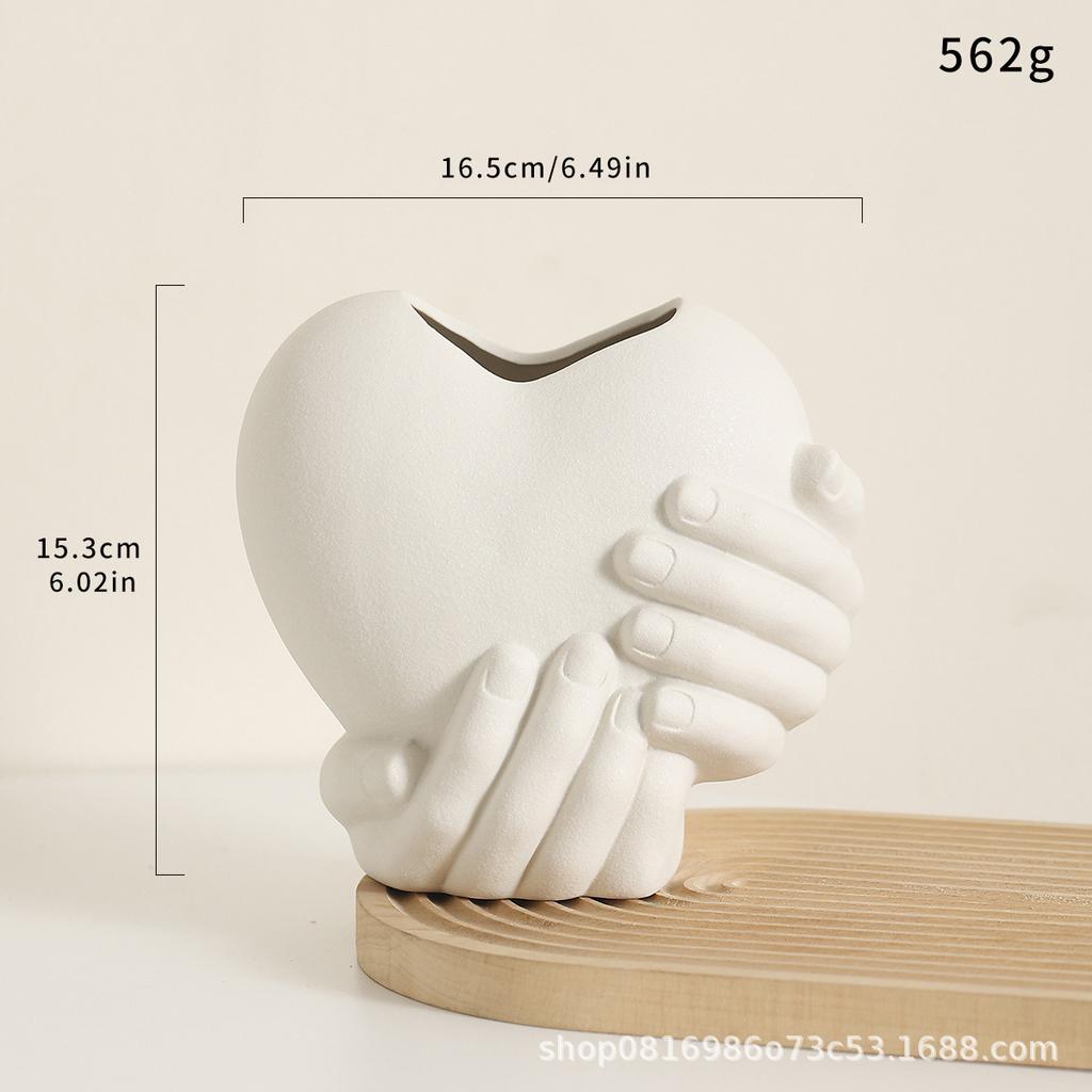 European Style White Heart-Shaped Ceramic Vase for Home Décor, Perfect for Dry Flowers