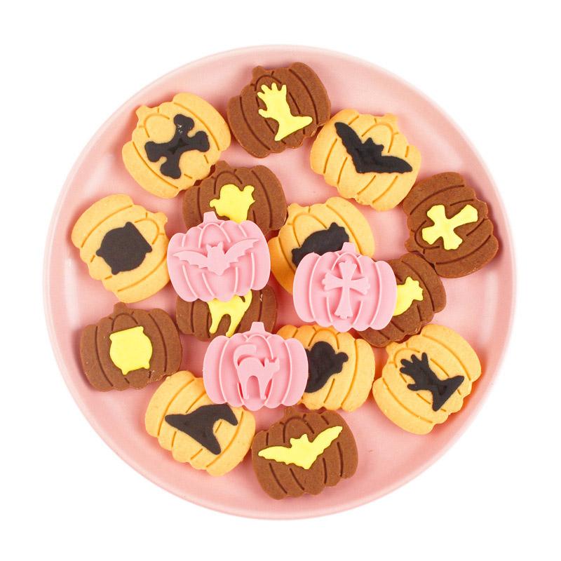 Cookies Candy DIY Baking Chocolate Cake Mold Halloween Silicone Molds Pumpkin Skull Halloween Themed Cake Decorating Tools