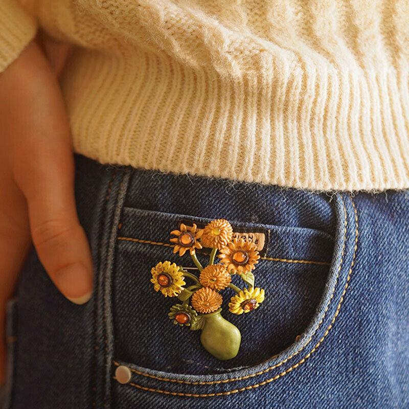 Retro Sunflower Flower Crystal Brooch Pin Corsage Pin Women Party Jewelry Gift