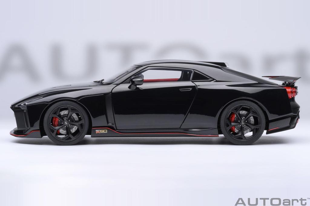 AUTOart Scale Nissan by ITALDESIGN Finished Model 77513 1/18 GT-R50 (Black/Matte Black)
