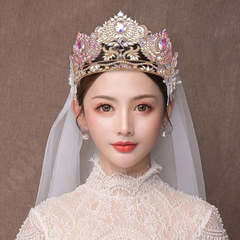 Couronnes en cristal élégantes avec peigne pour femmes, magnifiques tiares de princesse pour anniversaire et célébration spéciale