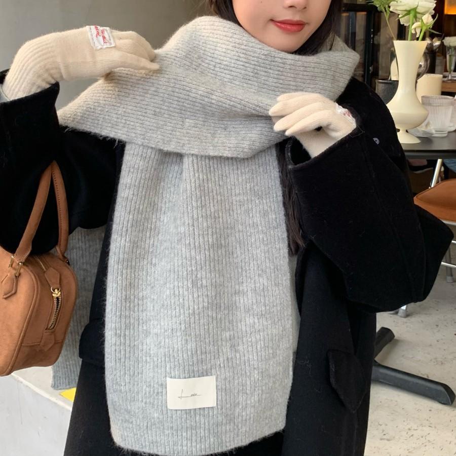 New Year's red knitted wool scarf girls winter new versatile Korean version high-end scarf Christmas