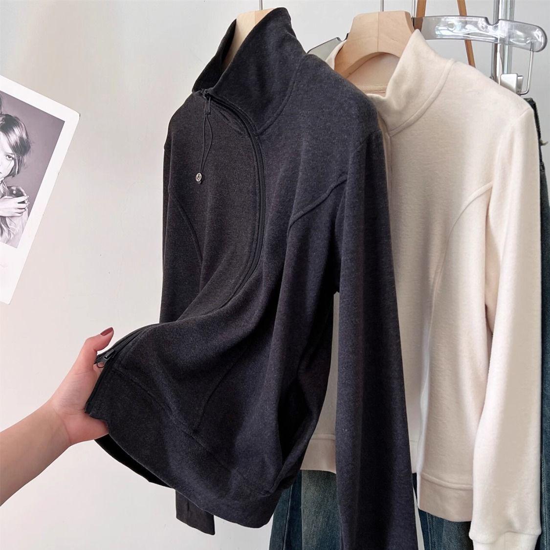 

Кардиган-толстовка из флиса на молнии с воротником-стойкой - Женская европейская шикарная трендовая куртка зима 2025 2XL (130-150 jin)