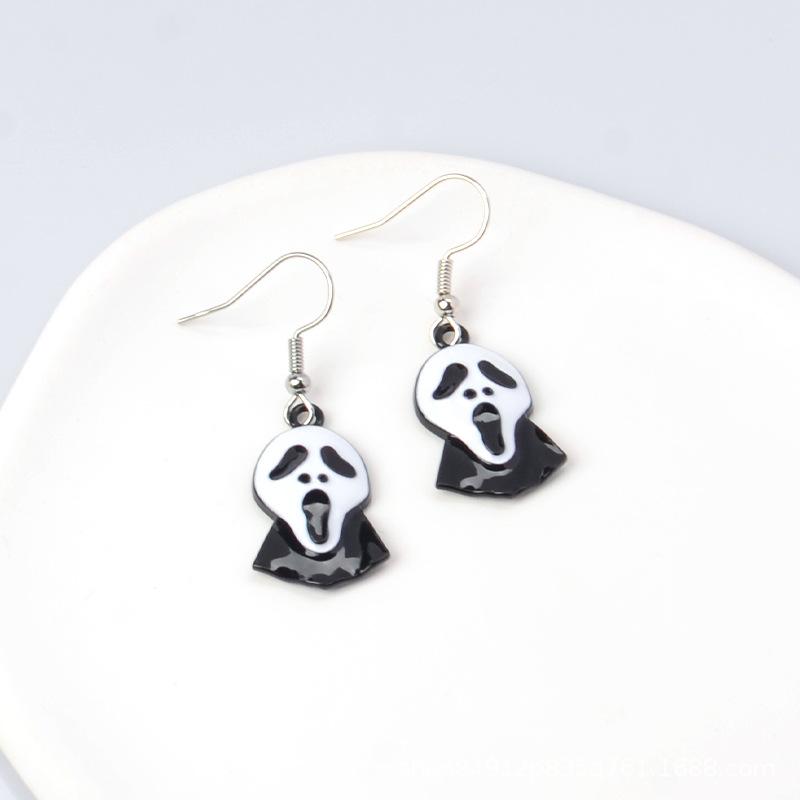 New Cute Cartoon Halloween Earrings Metal Oil Drop Ear Hooks Personalized Fun Stud Earrings Accessories