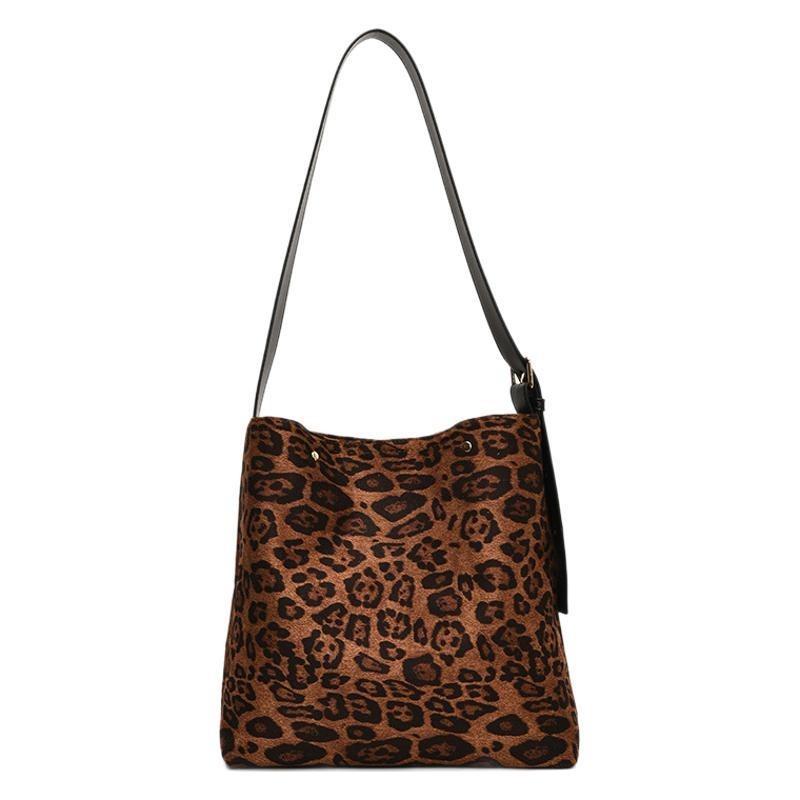 Leopard Print Bag, Women's Tote Bag, Large Capacity, Autumn and Winter Can Be Messenger, New Casual Retro Commuter Bag