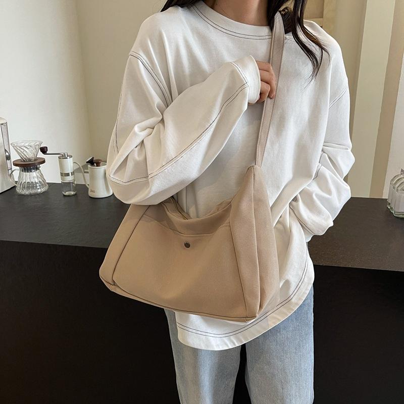 2025 New Shoulder Underarm Bag Women's Bag Trendy Versatile Simple Fashion Korean Version Large Capacity Messenger Canvas Bag