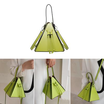 Stylowa trójkątna torba na ramię z PU dla kobiet Wszechstronna i wytrzymała torba crossbody Torebka