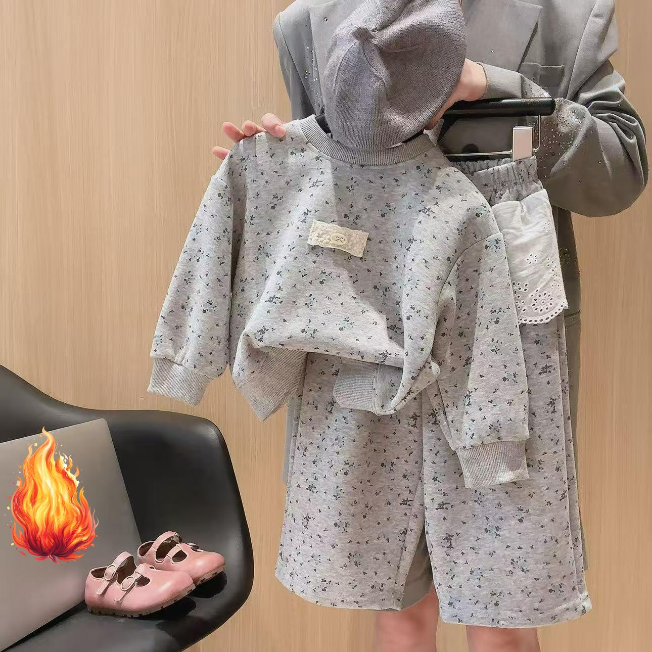 

Autumn Girls, Babies, Big Children s Suits, Autumn Clothes, Children s Sweaters, Two-piece Autumn Models 130 сірий