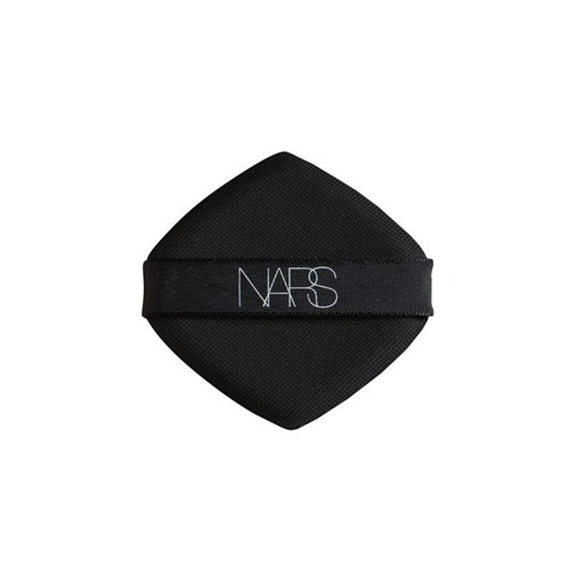 NARS Precision Cushion Sponge Applicator FREE