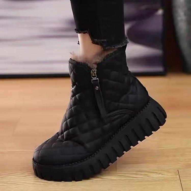 Winter Round Head Northeast Snow Boots Women's Side Zipper Thick-soled Round Head Velvet Black Cotton Shoes