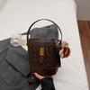 Fashionable Bucket Bag, Trendy and Simple Single-shoulder Bag, Niche Design Crossbody Bag