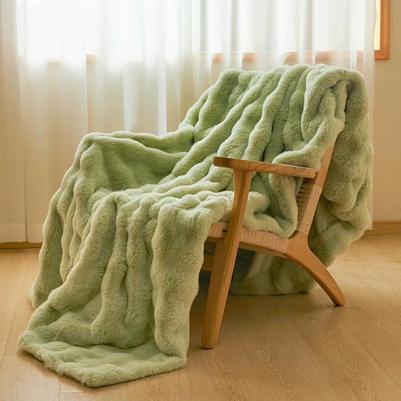 New Thickened Warmth Solid Color Coral Fleece Bed Blanket Fluffy Soft Double-sided Throw Blanket Seasons Universal Sofa Blanket