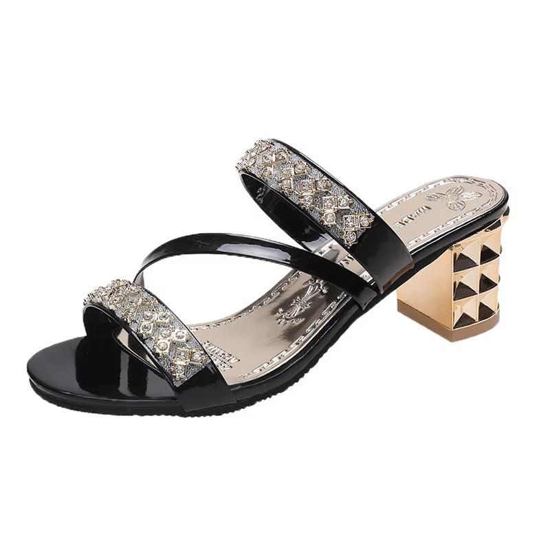 Fashion Summer New Rhinestone Mid Heel Womens Sandals Fashionable And Versatile Open Toed One-Piece Slippers High Heels Large Size 35-43