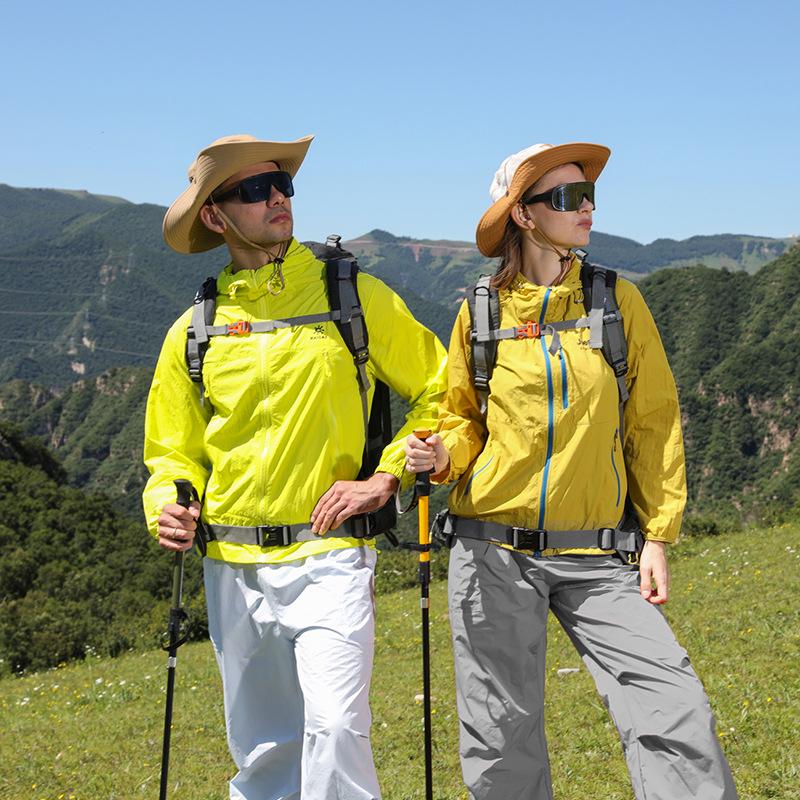 New Large Capacity Water-Repellent Outdoor Hiking & Mountaineering Backpack