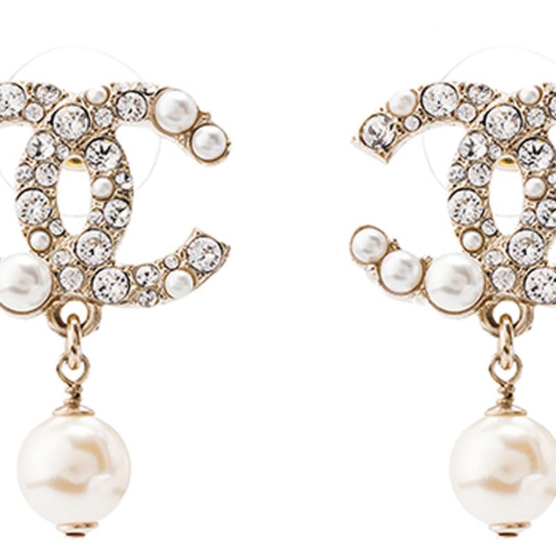 Chanel Double C Pearl Pendant Metal Earrings Women Earrings Gold Pearl-White AB5737-B04938-NB264