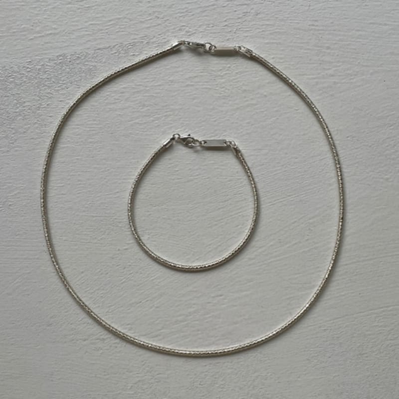 Melliv Silver Coiling Mesh Necklace_mvn62