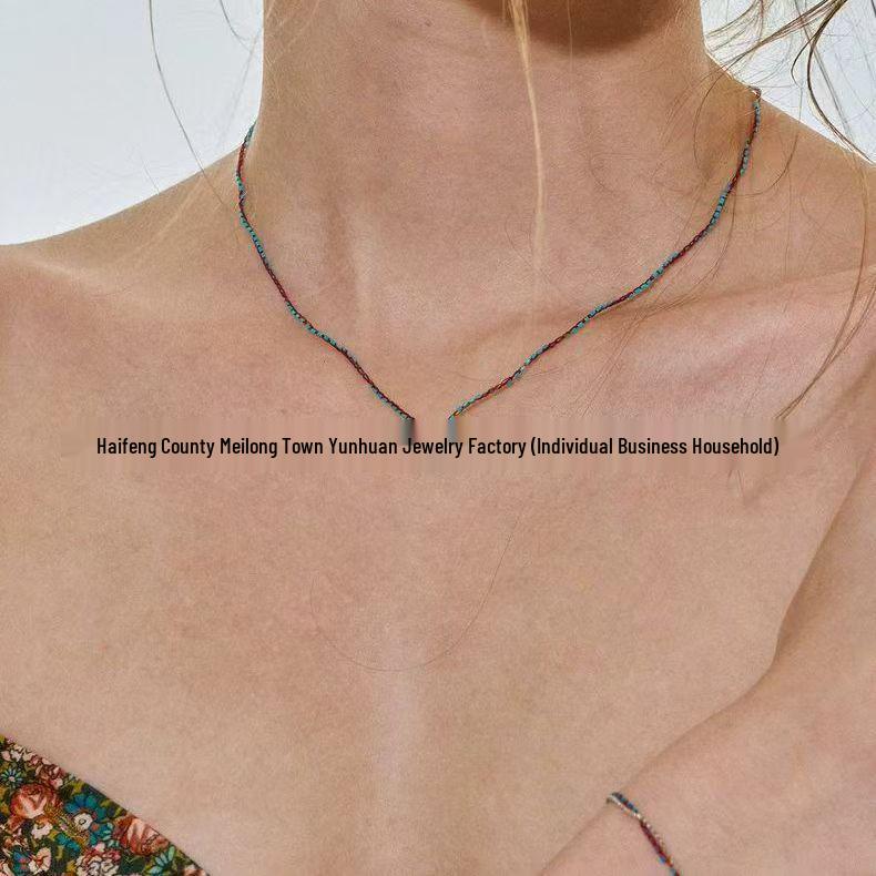 Seed Bead Flower Necklace for Women - Fashionable, Popular, Adjustable Jewelry