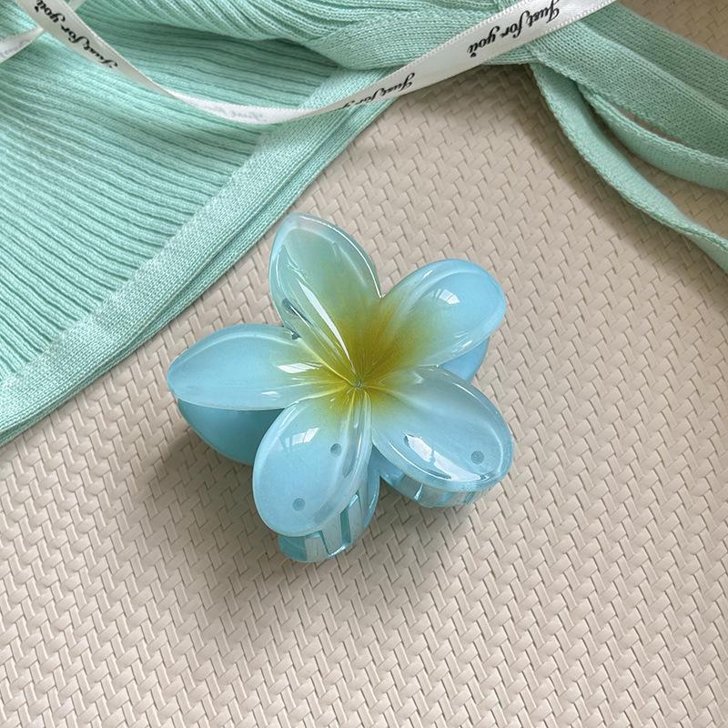 

Цветная розовая заколка для волос с цветком франжипани для челки F1267 синий