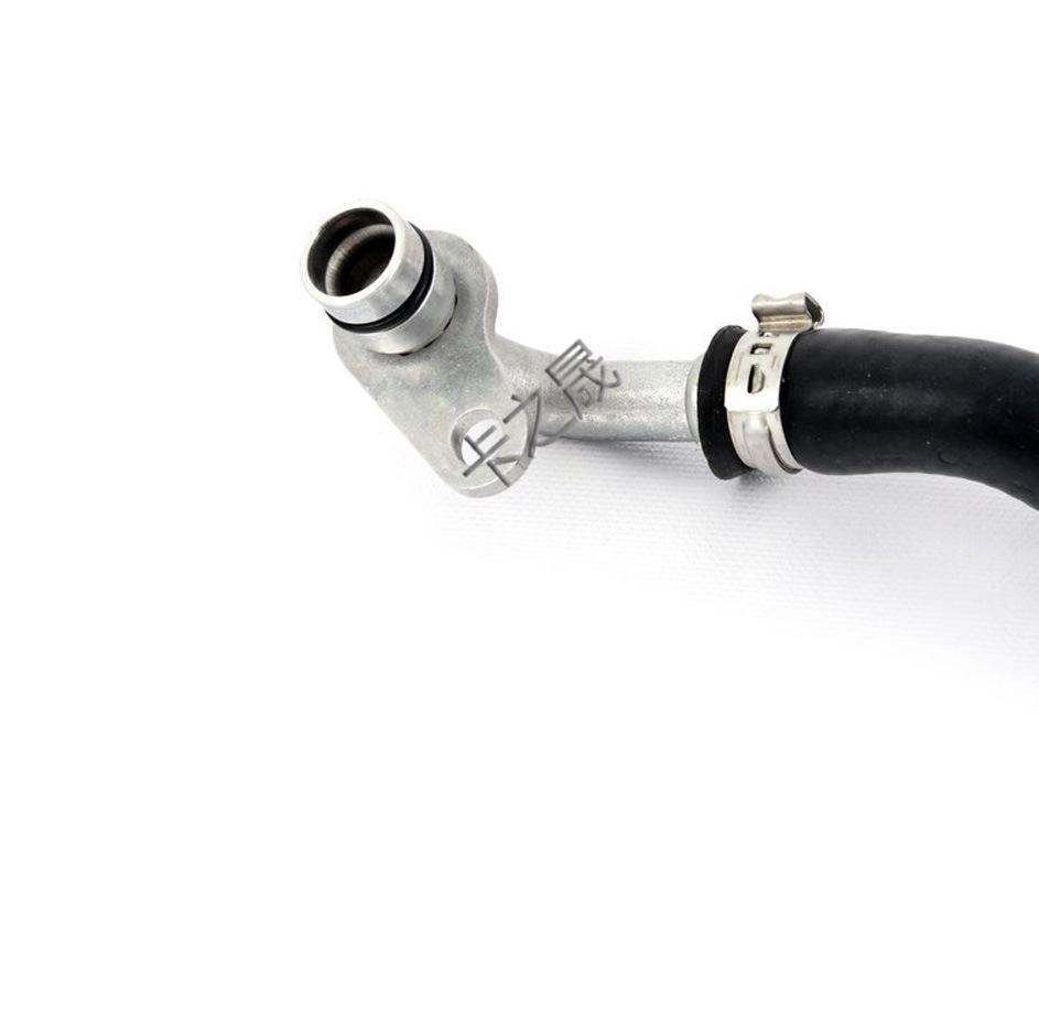 Engine Turbocharger Cooling Pipe for BMW Series 1, 3, 4, 5, 7, X3, X4 (Part 11537643177)