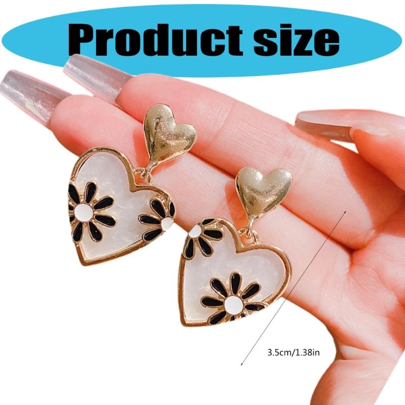 Floral Heart Shape Earrings Dainty Spring Design Comfort Fit Alloy Ear Accessories for Daily Wear
