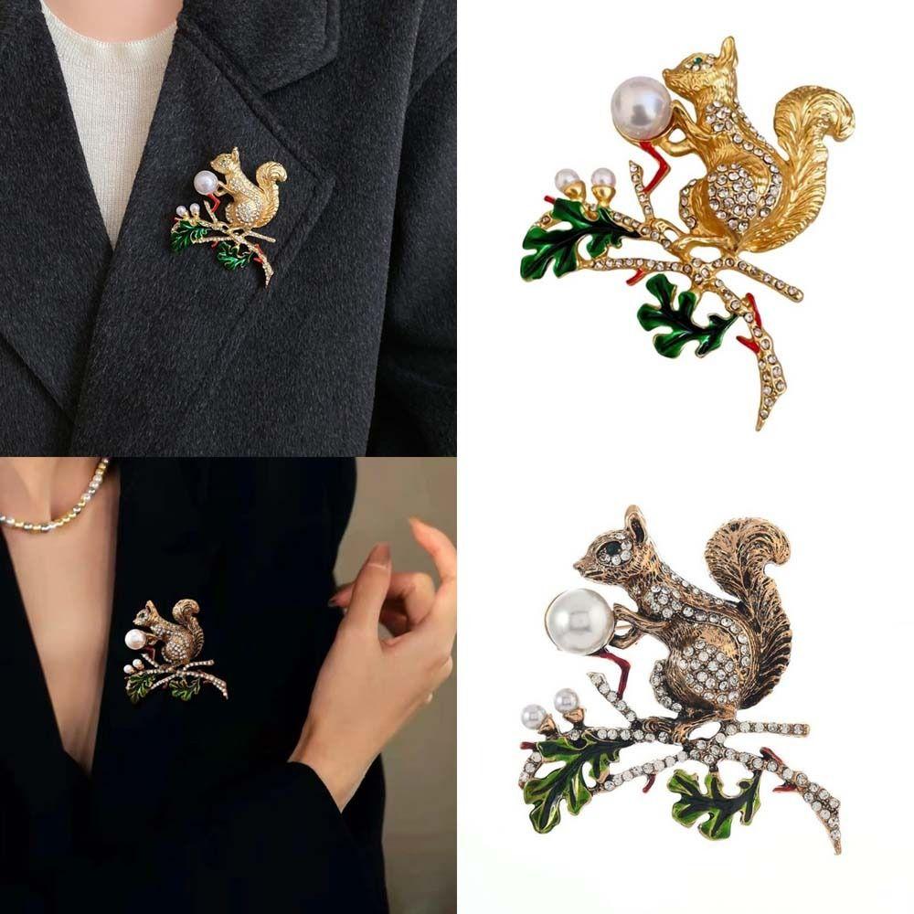 Rhinestone Studded Pearl Vintage Squirrel Pin Gold Squirrel Animal Lapel Pins  New Year Gifts