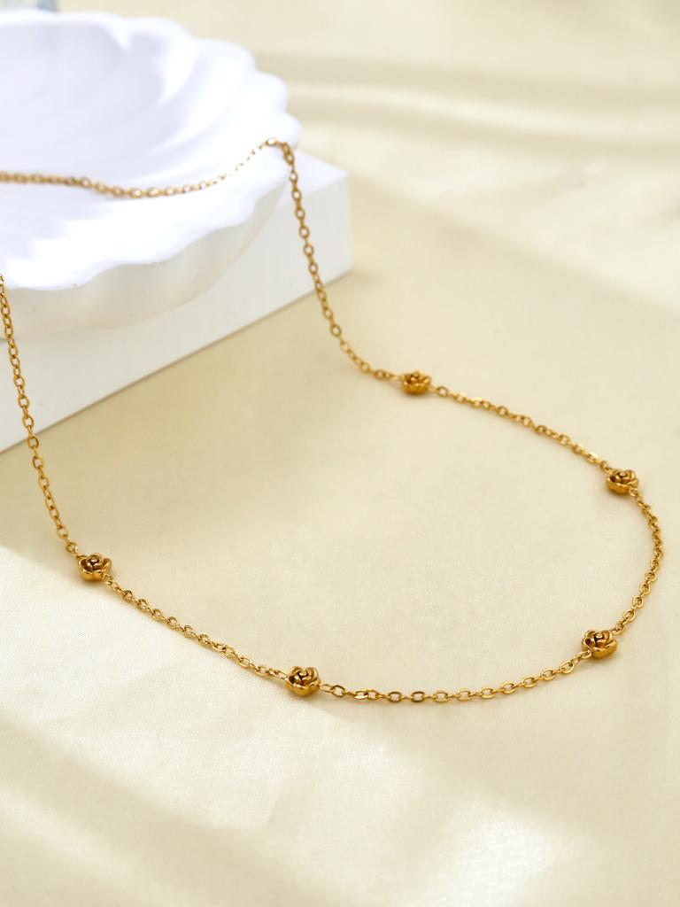 Fashion Simple Light Luxury Exquisite Temperament Senior Sense Of Stainless Steel Plated 18K Gold Rose Necklace Women'S Zircon