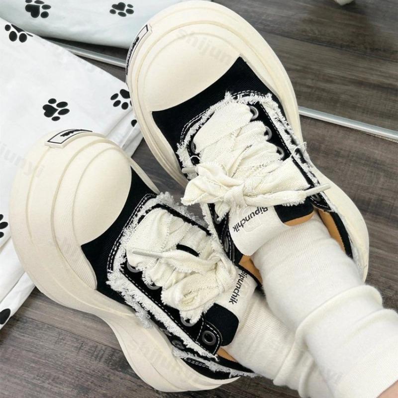 Fashion Couple's Canvas Shoes 2025 Autumn Winter New Vintage Height Increase Women Board Shoes Comfort Outdoor Non Slip Men Casual Shoes