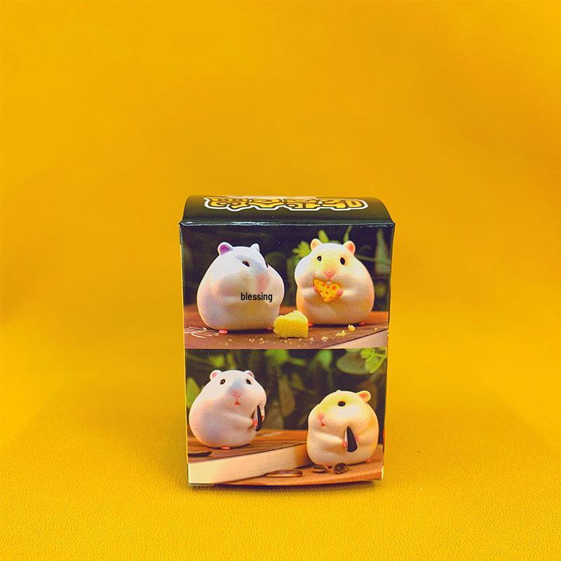 Handmade Flocked Hamster Car Ornament - Cute Interior Decoration & Gift
