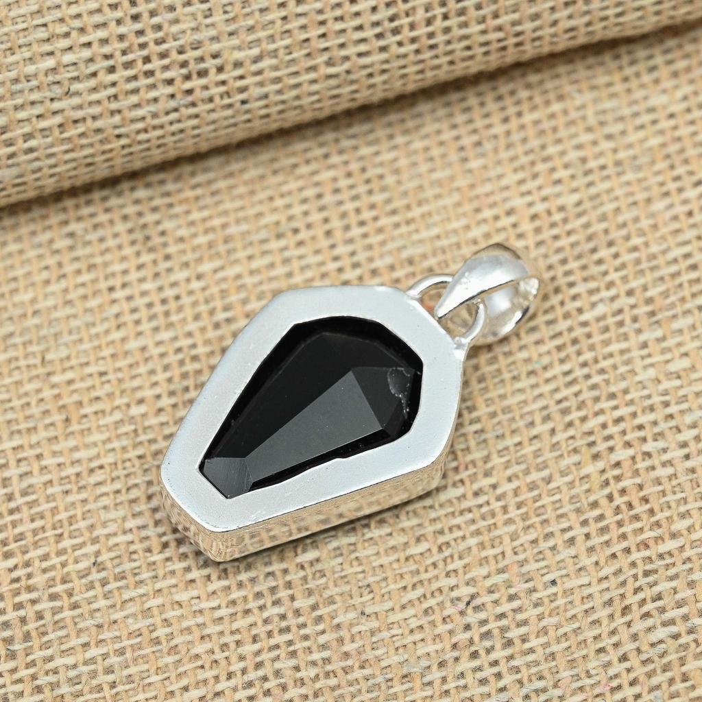 Pandantiv de damă, bijuterii lucrate manual, piatră prețioasă spinel neagră din argint 925