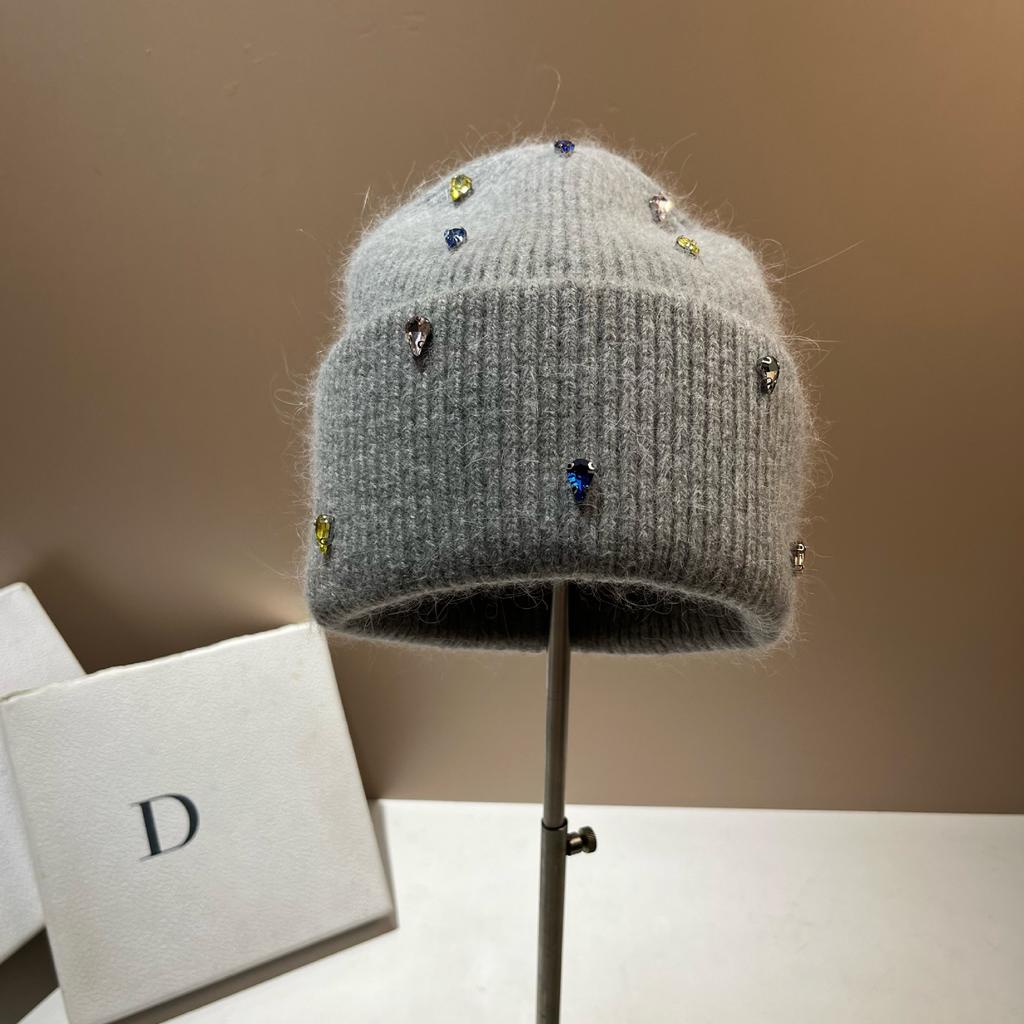 Paris Colored Diamond Light Luxury Winter Rabbit Fur Knitted Hat Personalized Youth Colorful Sweet Cool Design Wool Hat