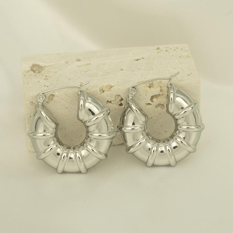 K Gold Chubby Drop Titanium Steel Earrings INS Sex Stylish Versatile Geometric Gypsy Round