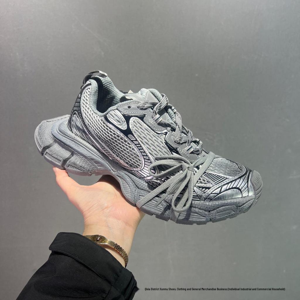 Men's Black Distressed Style 3XL Thick-Soled Casual Sports Dad Shoes with Height Boost