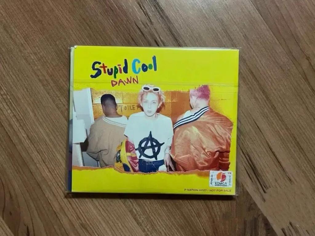 A Non-commercial Album Signed by Dawn, Plus a Polaroid Photo, Sold As a Set. Used