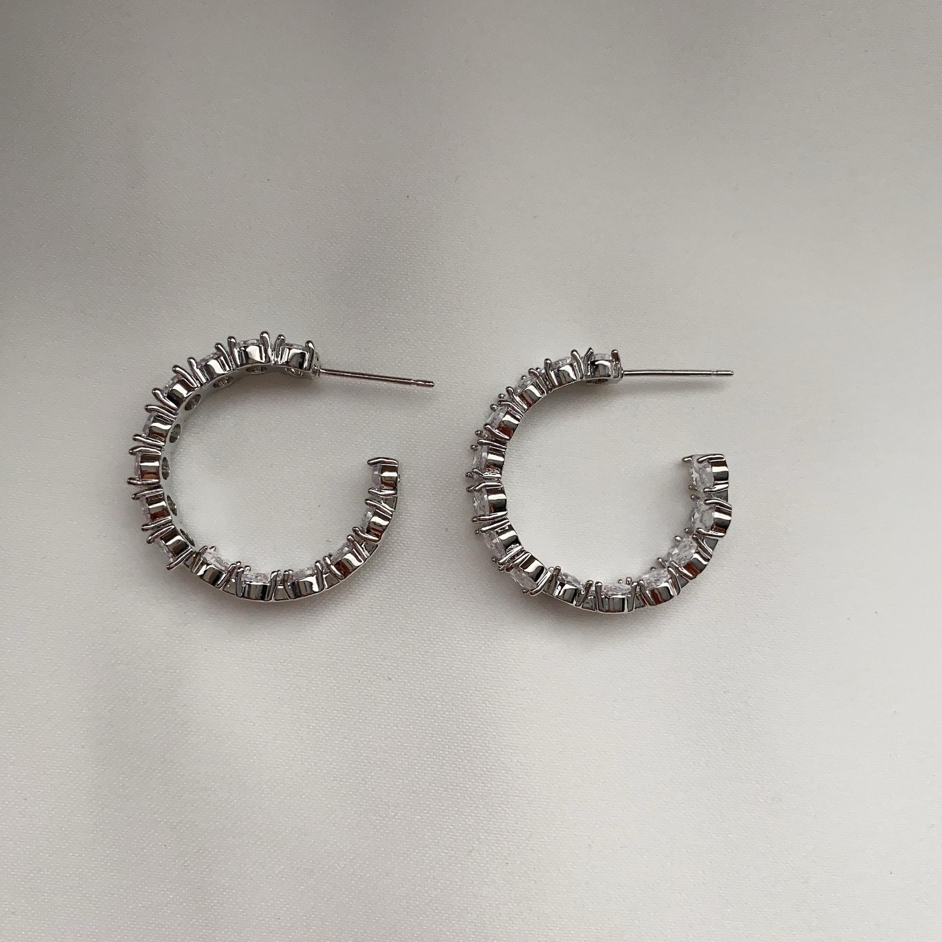 

Классические Изысканные Высококачественные Серьги Изысканные Универсальные Нежные Модные Легкие Роскошные Темпераментные Серьги Серьги Серьги Серьги Женские