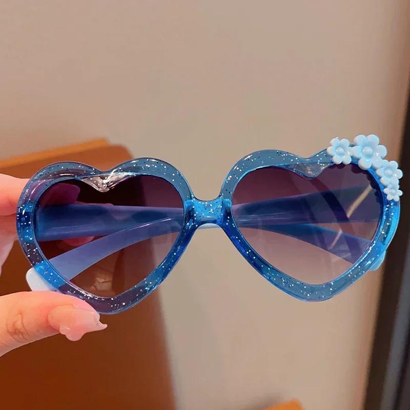 Girls Boys Love Heart Sunglasses Outdoor Sun Protection Children Lovely Flower Vintage Sun Glasses Classic Kids Eyewear Uv400