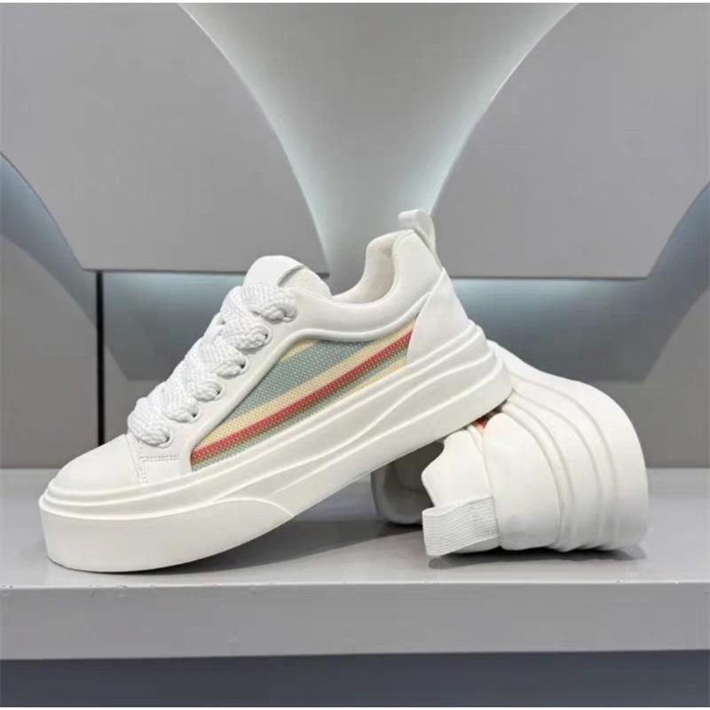 Summer Breathable Board Shoes Men's 2025 New Thick-soled Invisible Inner Height Increase Men's Casual Sports Versatile Trendy Shoes