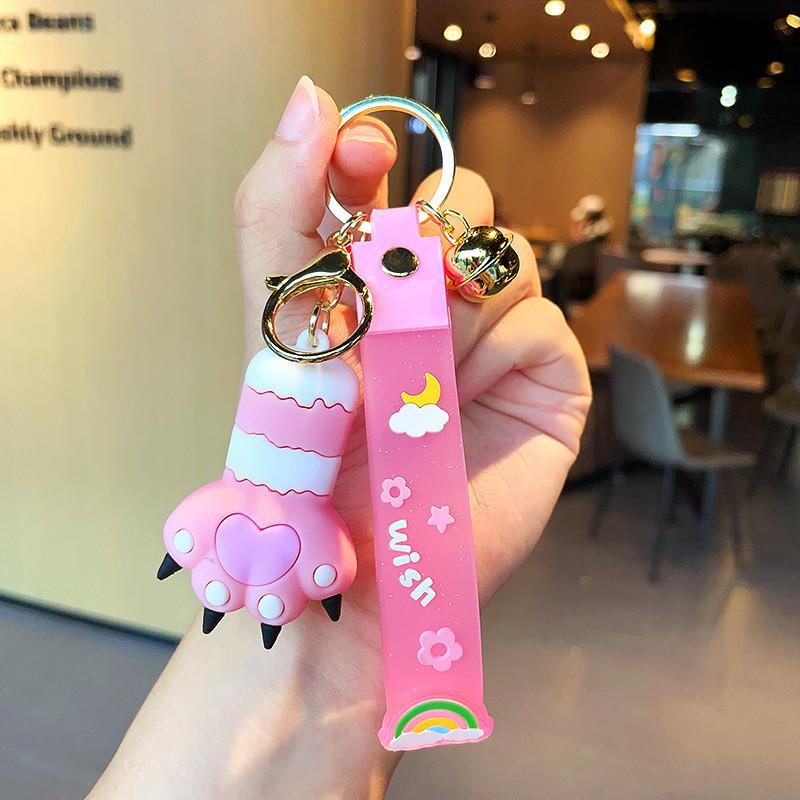 Cute Resin Cat Paw Keychain With Rainbow Strap For Car Keys Bags And