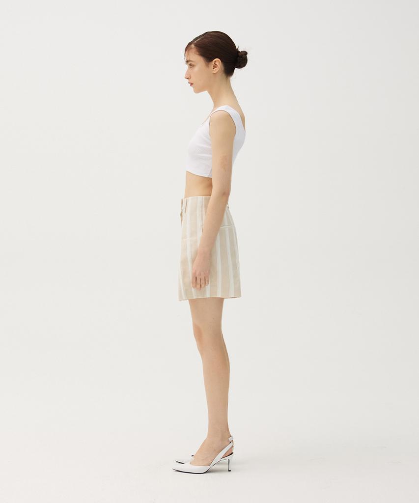 Meuameu Linen Pin Tuck Shorts