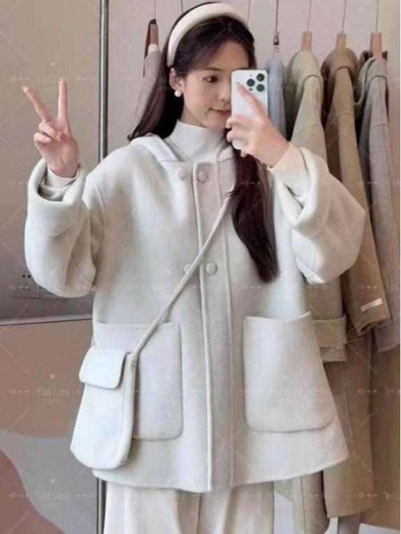 

Женское пальто с капюшоном из шерсти альпаки на осень/зиму 2025 года, двустороннее, свободное пальто средней длины с сумкой M [~125-160 lbs]