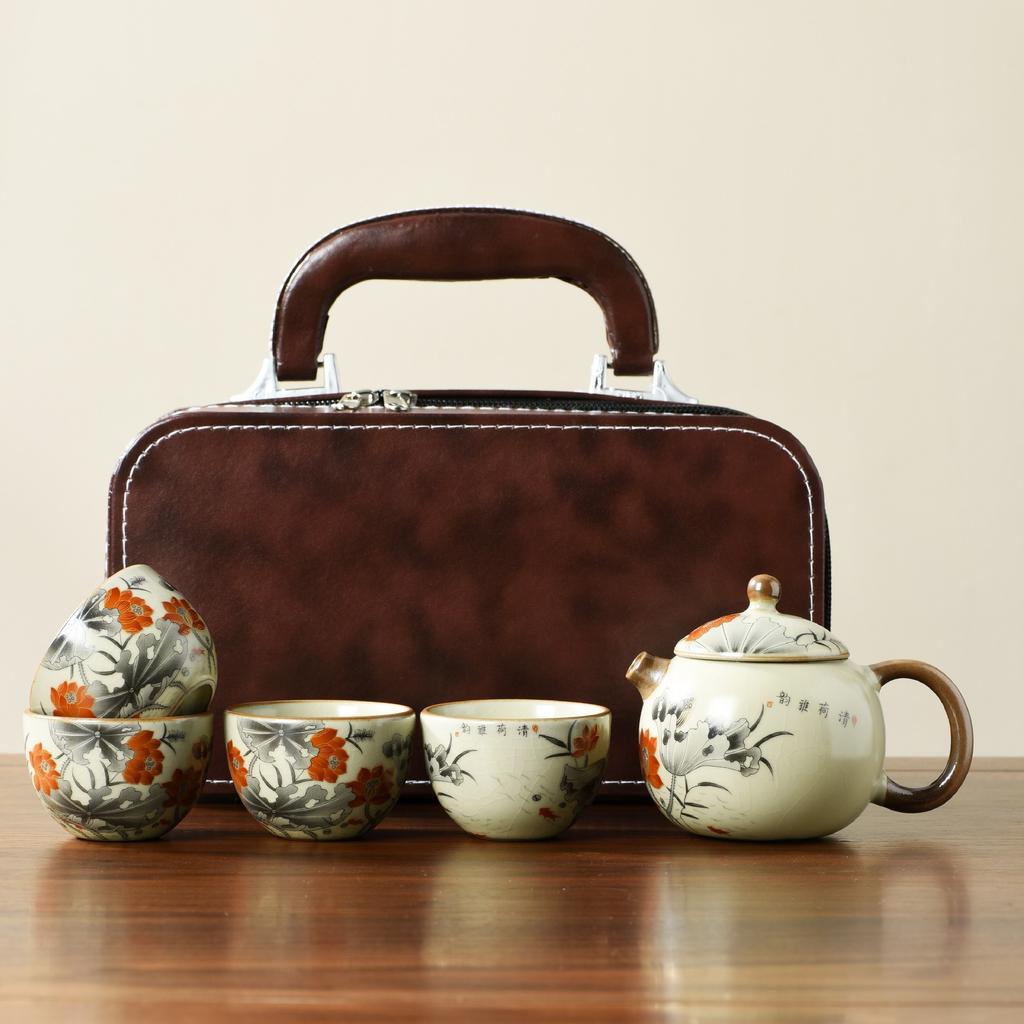 Ru kiln travel Xishi pot, one pot, four cups of teapot, teacup, high-end tea brewer, household ceramic teapot, tea set