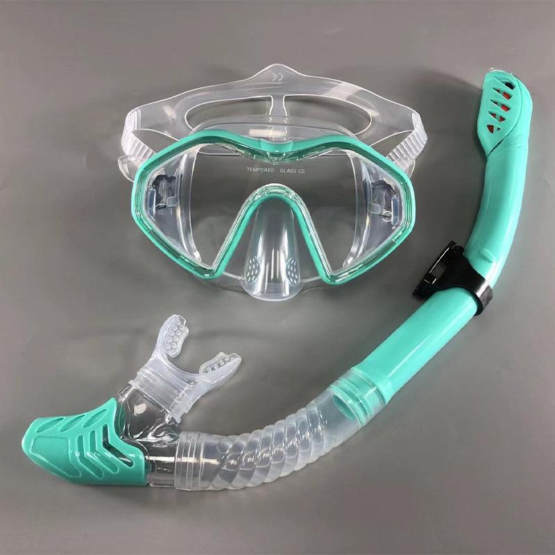 Underwater Snorkeling Half Face Face Swimming Mask Set Scuba Diving Respirator Masks Anti Fog Safe Breathing Snorkeling Masks for Crystal Clear Views