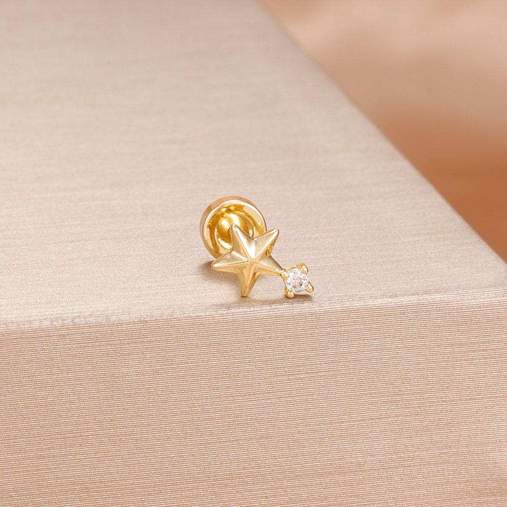 1PC Stainless Steel Star Moon Cartilage Piercing Earrings 18K Gold Plated Helix Tragus Ear Stud Earring Body Jewelry Bijoux Gift