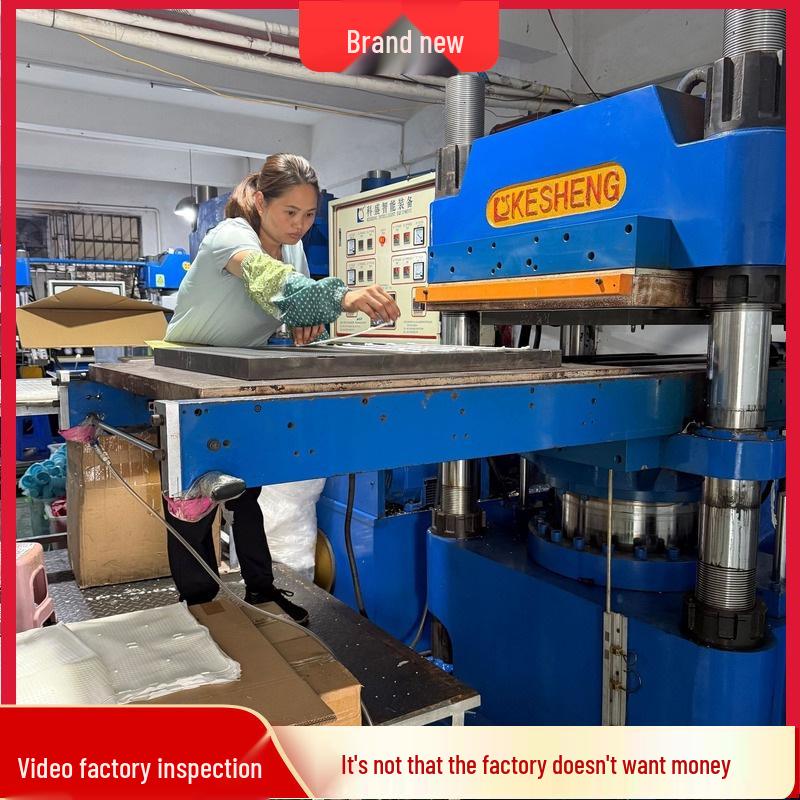 Silicone Folding Travel Cup: Portable and Handy for Outdoor Use